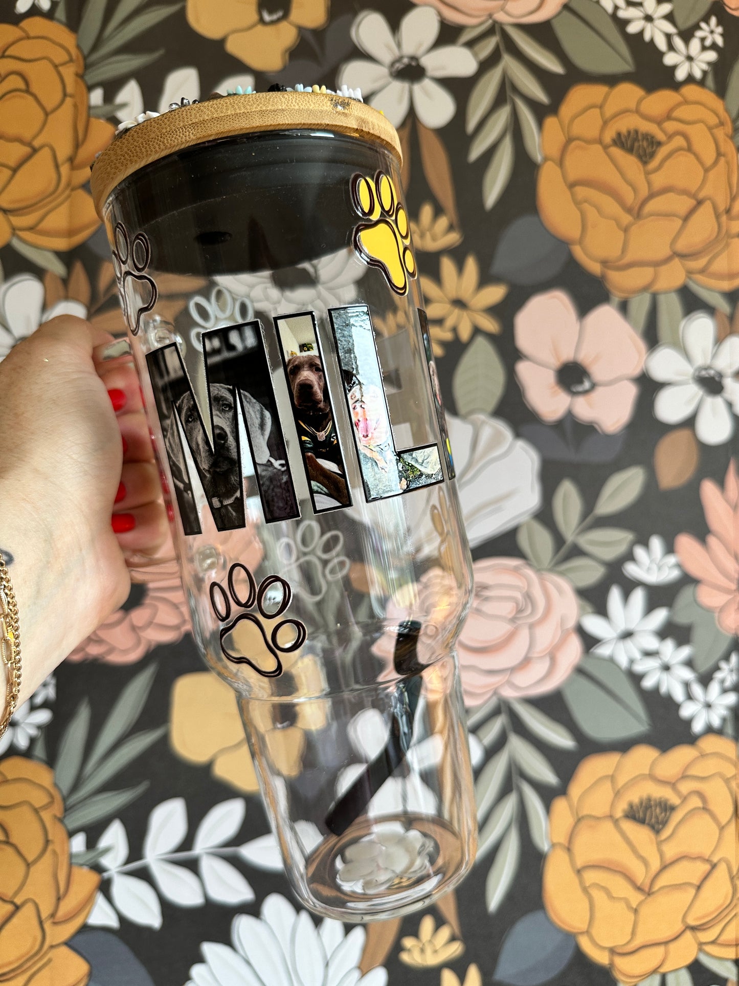 Custom Snaps & Sips